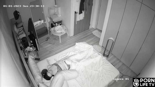 Skinny Korean girl masturbates on her bed