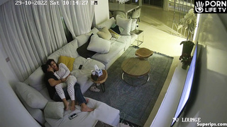 Mature French couple fucks on the couch