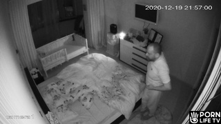 Mature Slavic couple fucks on their bed