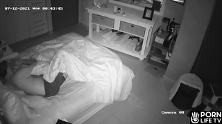 Italian chubby couple fucks in their bedroom