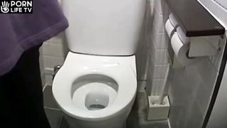 Spy toilet – Hidden camera Japanese women