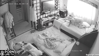 Italian married couples fuck hard in their room