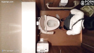 Japanese college girls use toilet