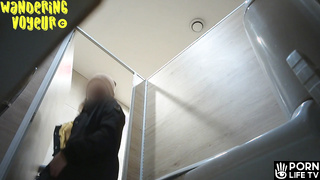 Wandering Voyeur - ﻿Mall Toilet 437