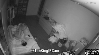 Real Married Couple Fuck In Their Daughter’s Room Live