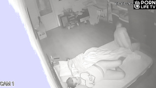 Georgeouse British Blonde Woman Fucks Her Husband In Her Daughter’s Room Spy Cam