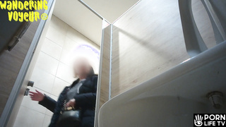 Wandering Voyeur - Mall Toilet 468D Desperate