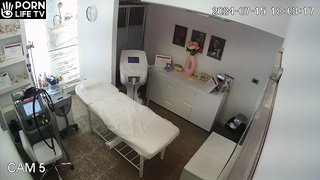 Tanned Doctor Gets Wet During Hair Removal In Ukrainian Cosmetic Salon