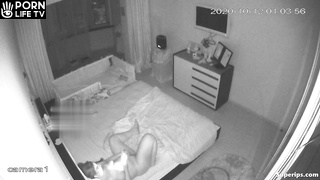 Naked Russian mom masturbates in her bed