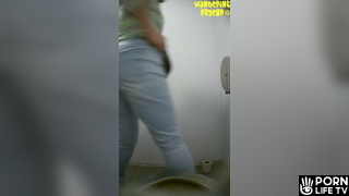 Wandering Voyeur - Street toilet-416