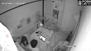 Japanese teenage couple fucks in their room