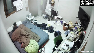 Korean teenage couple fucks in their bed