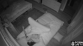 British mother masturbates on her daughter’s bed