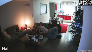 American skinny couple fucks hard on the couch