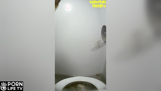 ﻿Street toilet-326