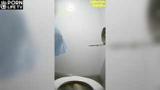 Street toilet-285