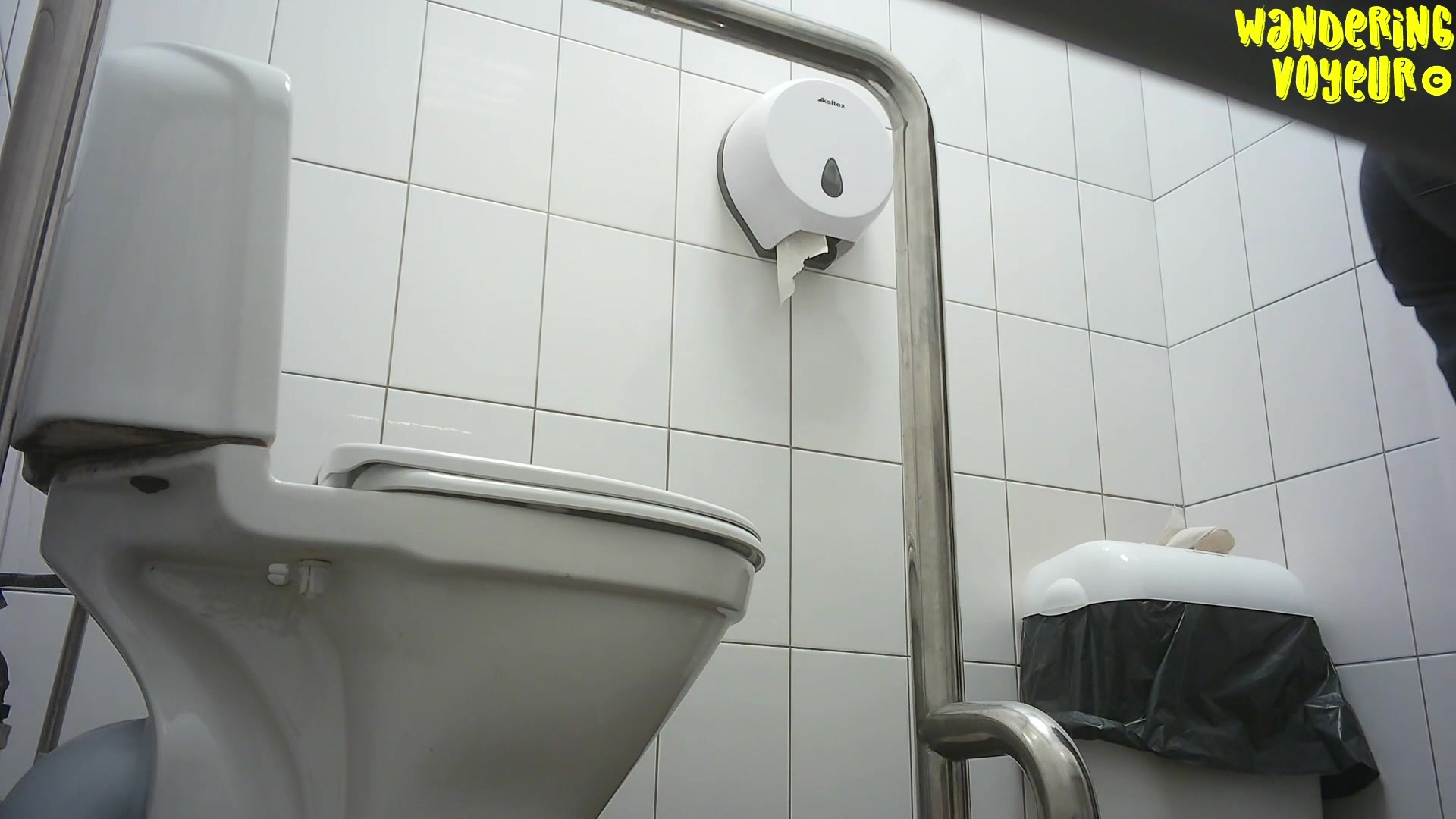 Public Toilet-246