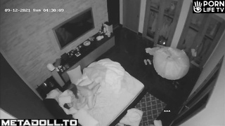 Young teens fucked in the hotel on hidden camera