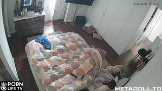 German mom masturbates until she wets the bed