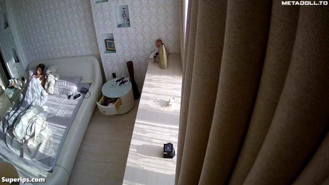 Innocent Ukrainian teen girl masturbates on her bed