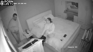 Chunky French brunette mature mom gets fucked in her daughter’s room live