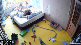 Poor Russian parents fuck in their bed