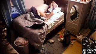 Canadian blonde girl masturbates on her bed