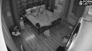 Skinny married couple fucking in their bed