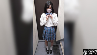 （秘蔵娘）ロリ顔足細アイドルルックスの子に盗撮するくらいならデートしてくださいと連れていかれました。